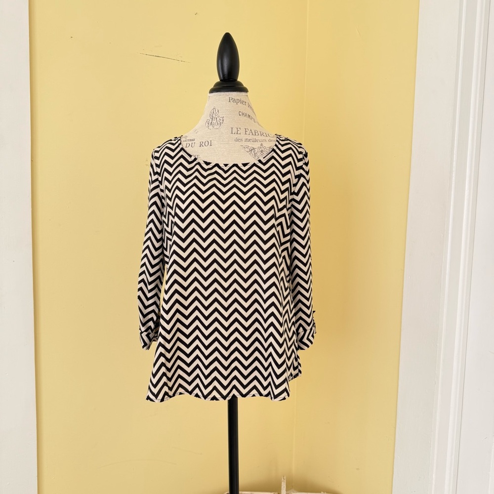 Wishful Park Zigzag Black and White Blouse